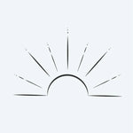 Design del tatuaggio semi-permanente Rising Sun di INKON – illustrazione di delicato mezzo sole con raggi radianti, 2 x 2 in (5x5cm), disponibile su inkon.co