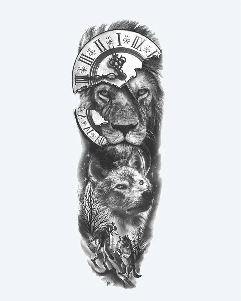 Design del tatuaggio semi-permanente Lion, Wolf & Clock di INKON – illustrazione manica, intera, maestoso, leone, lupo, 8 x 20 in (20x50cm), disponibile su inkon.co