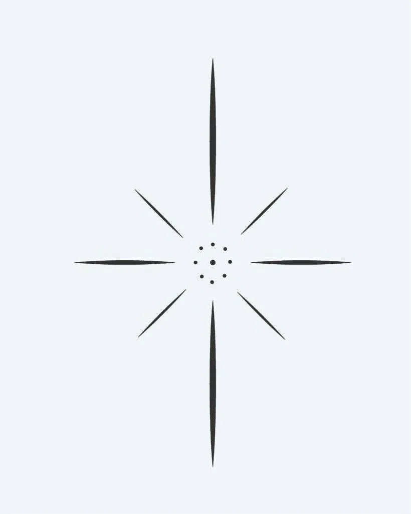 Design del tatuaggio semi-permanente Sparkle Star di INKON – illustrazione di stella a otto punte con accenti a punti, 2 x 2 in (5x5cm), disponibile su inkon.co