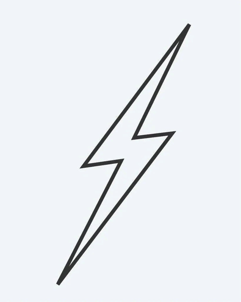 Design del tatuaggio semi-permanente Thin Lightning Bolt di INKON – illustrazione di fulmine allungato minimale a linee fini, 2 x 2 in (5x5cm), disponibile su inkon.co