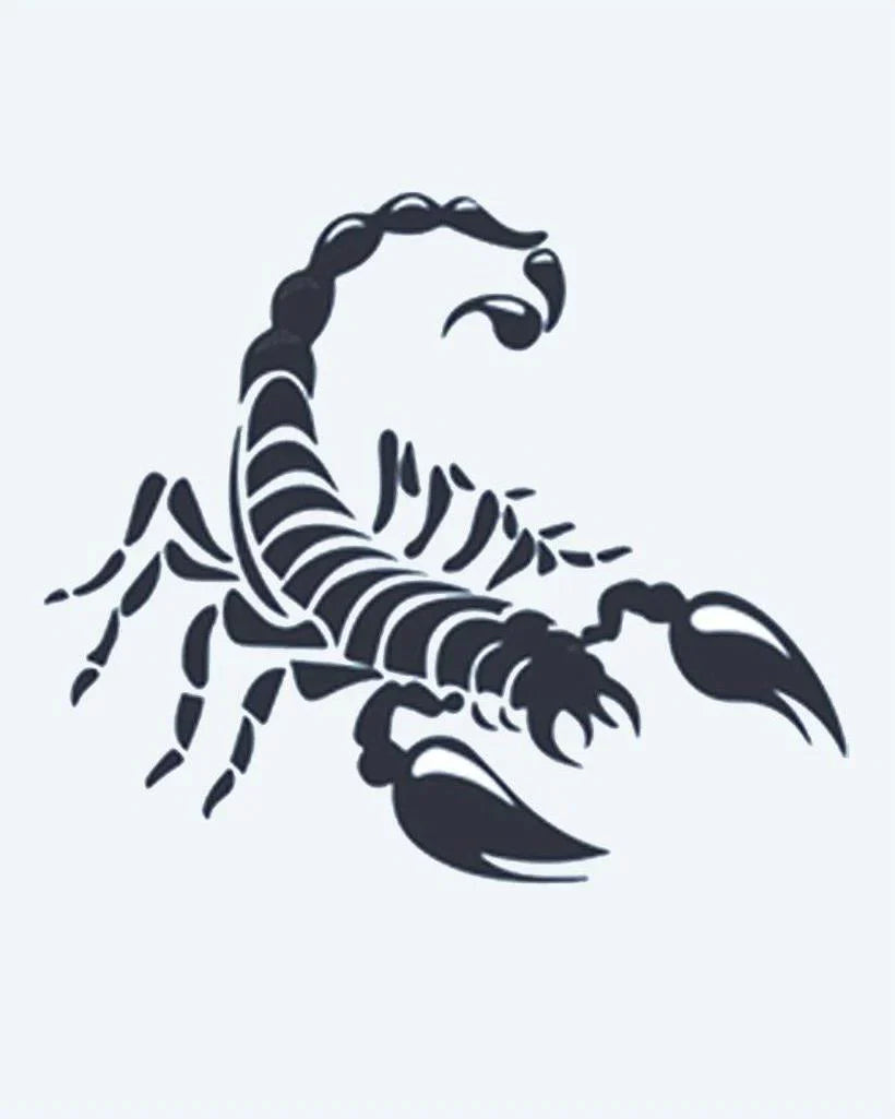 Design del tatuaggio semi-permanente Scorpion di INKON – illustrazione scorpione, segmentato, chele, arricciato, pungiglione, 2 x 2 in (5x5cm), disponibile su inkon.co
