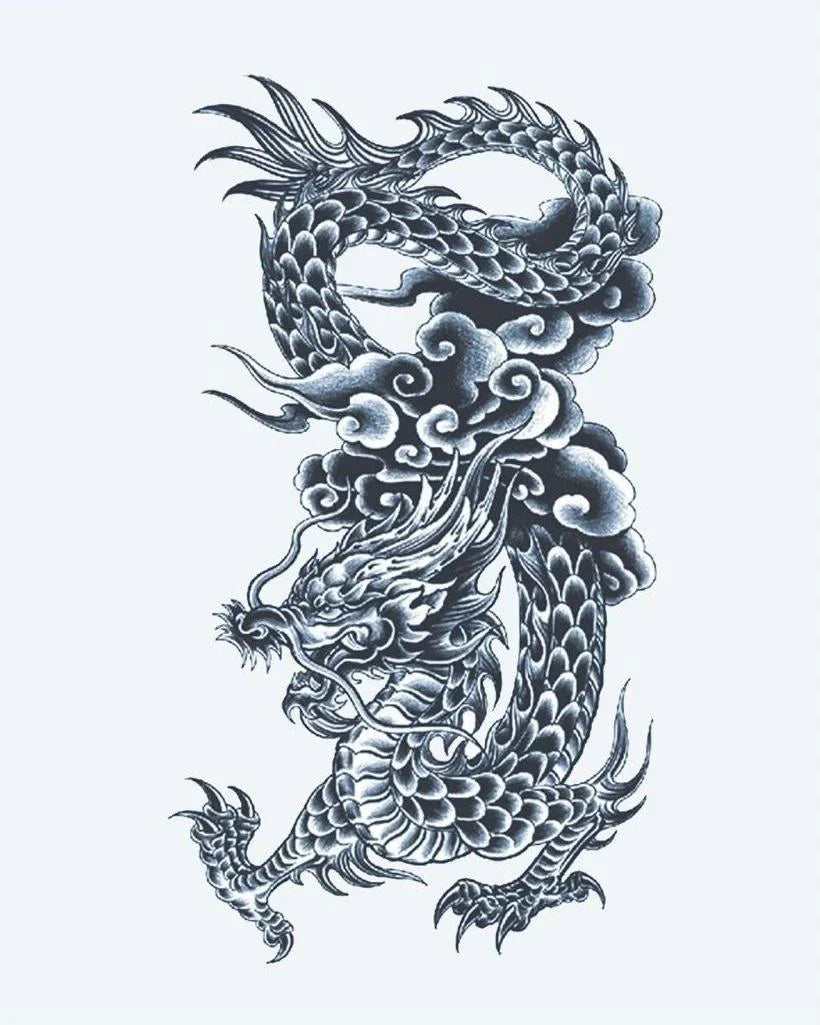 Design del tatuaggio semi-permanente Traditional Dragon di INKON – illustrazione maestoso, asiatico, drago, squame, fluttuanti, 4 x 8 in (11x21cm), disponibile su inkon.co